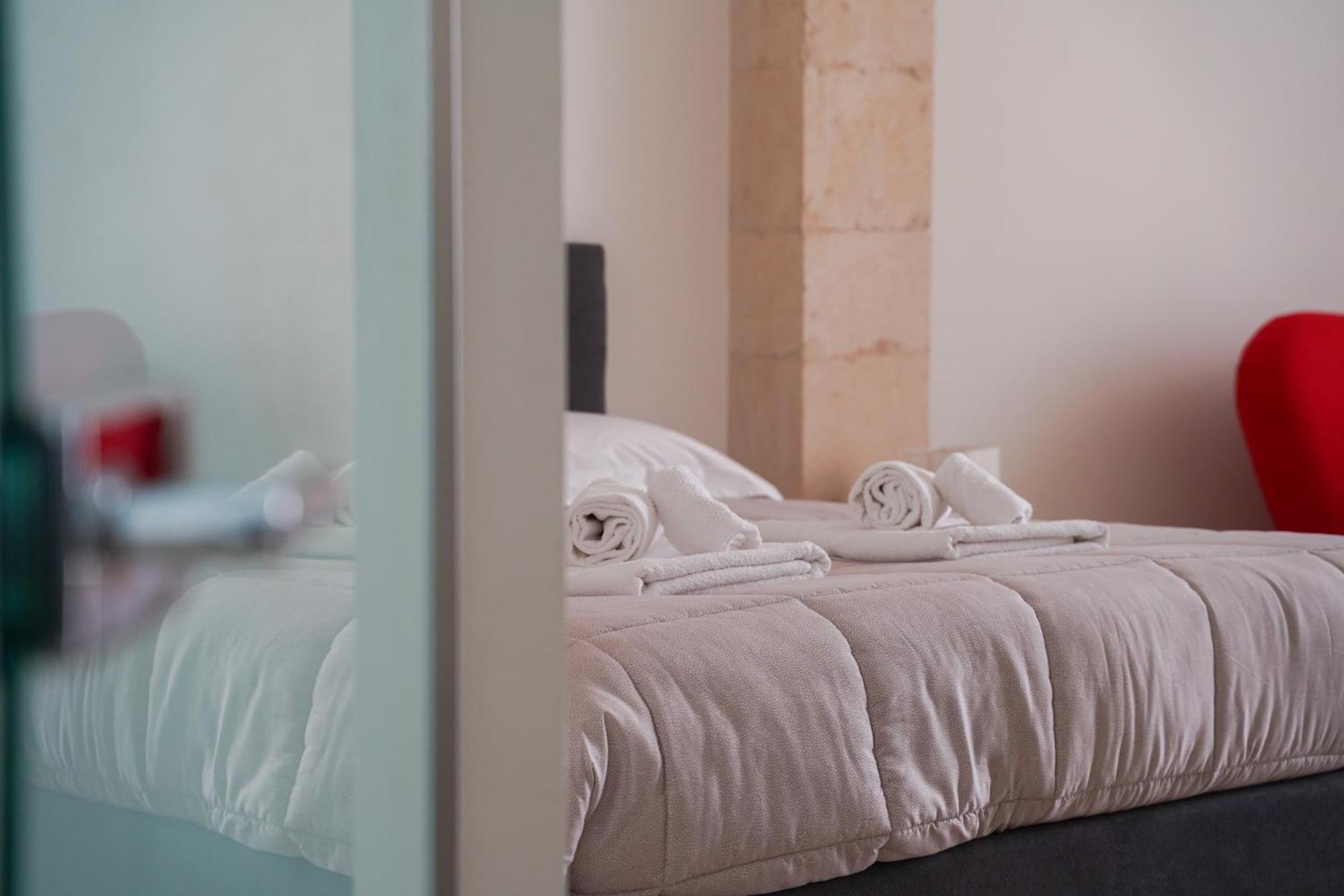 Suite Home D'Aragona Lecce Zewnętrze zdjęcie